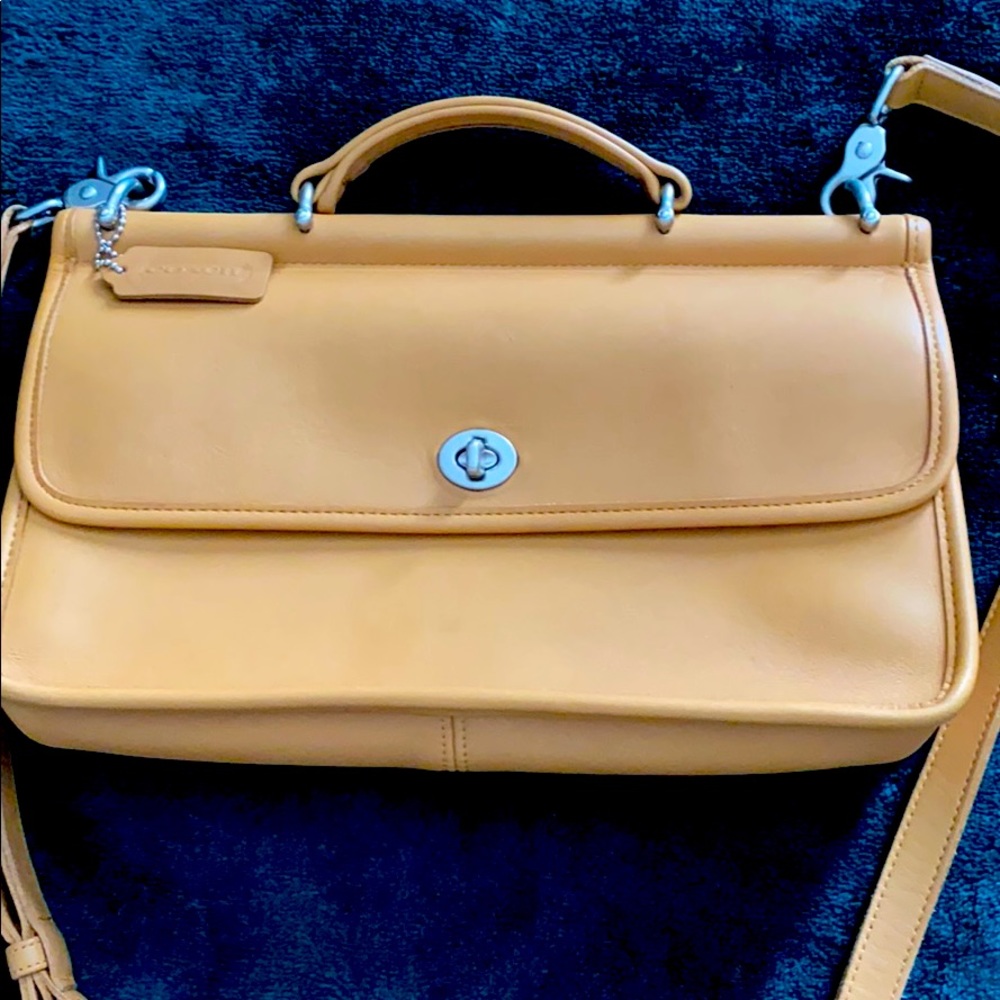 Coach bag SOLD